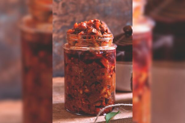 आज की खबर: प्लास्टिक के जार में अचार रखने के बड़े नुकसान