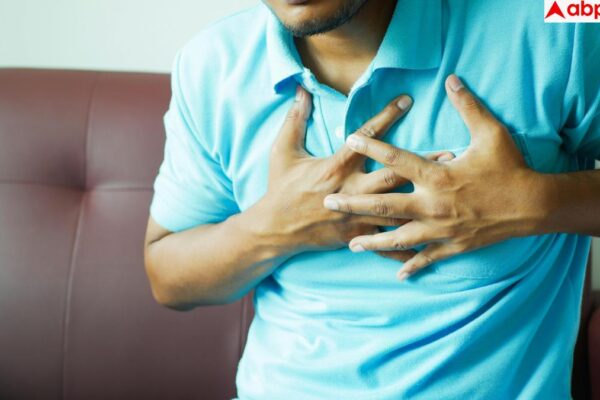 आज की खबर: Early Warning Signs of Heart Disease: हार्ट अटैक आने से कुछ घंटे पहले ही शरीर करने लगता है इशारे, समझ लें तो बच सकती है जान