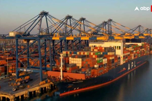 आज की खबर: India Maritime Week में भारत की मजबूत होती ब्लू इकोनॉमी की झलक, अडानी पोर्ट भी करेगी कई नई डील