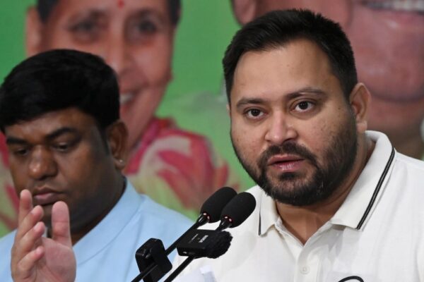 आज की खबर: वक्फ कानून पर ‘इंडिया’ गठबंधन का कड़ा रुख, तेजस्वी बोले- सरकार बनी तो राज्य में लागू नहीं होगा कानून