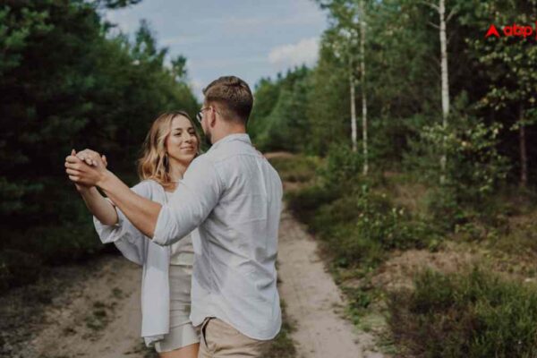 आज की खबर: क्या HIV होने के बाद भी फिजिकल रिलेशन बना सकते हैं, जानें क्या कर सकते हैं क्या नहीं?