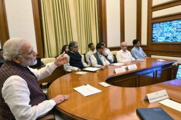 आज की खबर: PMO में काम करने वालों को कितनी मिलती है सैलरी? जानें कैसे मिलती है नौकरी