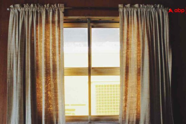 आज की खबर: पुराने पर्दों को रीसाइकल करें और बनाएं कुछ नया, अपनाएं ये फैशन आइडियाज