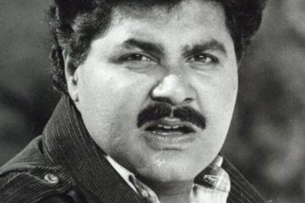 आज की खबर: मैं हू ना में सतीश शाह को ऑफर हुए थे दो रोल, शाहरुख खान की इस बात पर हो गए थे आग बबूला