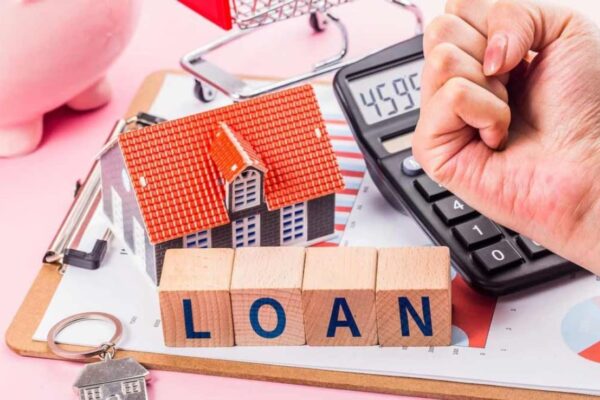 आज की खबर: नवंबर 2025 में सबसे सस्ते पर्सनल लोन रेट: HDFC, SBI, PNB, Axis Bank और अन्य बैंकों की ब्याज दरें जानें