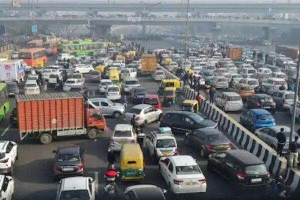 आज की खबर: दिल्ली के पुराने वाहन मालिकों के लिए अच्छी खबर! रेखा गुप्ता सरकार ने दिया बड़ा तोहफा, पढ़ें क्यों खास है ये आदेश