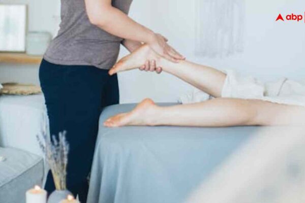 आज की खबर: थकान, तनाव और खराब नींद का रामबाण इलाज, जानिए पैरों की मालिश के असरदार फायदे