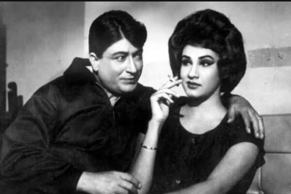 आज की खबर: इस एक्टर ने की थी 500 फिल्में, बेटे की पहली ही फिल्म हुई महाफ्लॉप, 4 फिल्मों के बाद छोड़ा बॉलीवुड