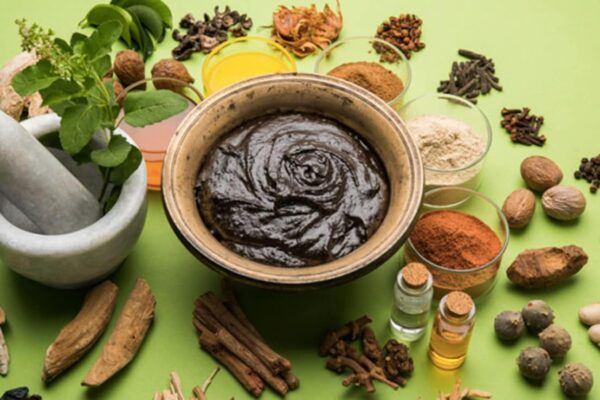 आज की खबर: पुरानी से पुरानी खांसी को जड़ से खत्म कर देगा दादी मां का ये नुस्खा, जानिए बनाने का तरीका