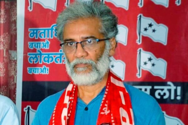 आज की खबर: सीपीआई-एमएल उम्मीदवार को दूध से नहलाने पर भड़के दीपांकर भट्टाचार्य, नेताओं को दी यह नसीहत